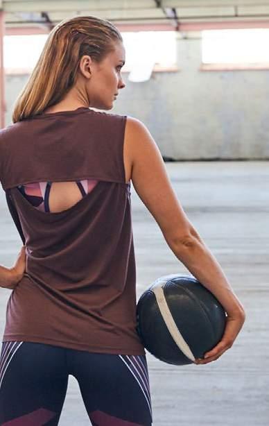 OFF FARM 7 JAGGAD FLEXES ITS MUSCLE WITH MERINO Activewear brand and new Woolmark licensee JAGGAD goes from strength to strength with the launch of its latest range of stylish, high-performance