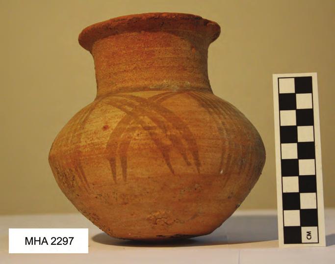 examples, the connection between neckless storage jars and Eighteenth Dynasty Egyptian meat jars appears even more concrete.