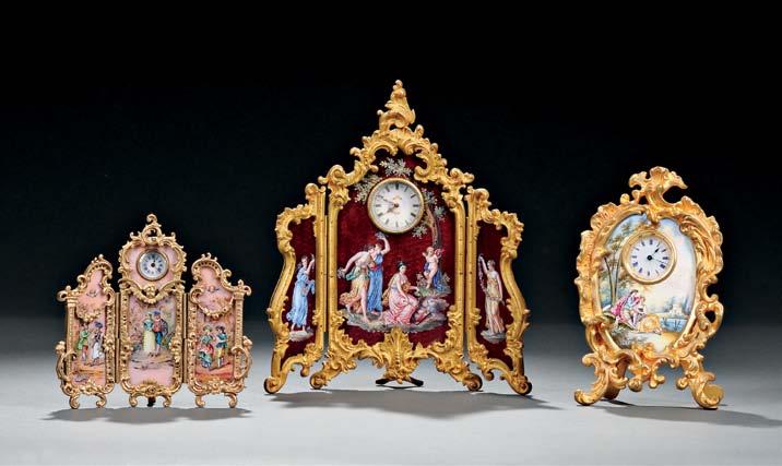 202 201 Swiss Eight-day Ball Clock, 20th century, glass and silver plate, dia. 2 1/2 in.; set in a velvet presentation box inscribed Ch. Heiniger & Co Bombay Swiss Made.