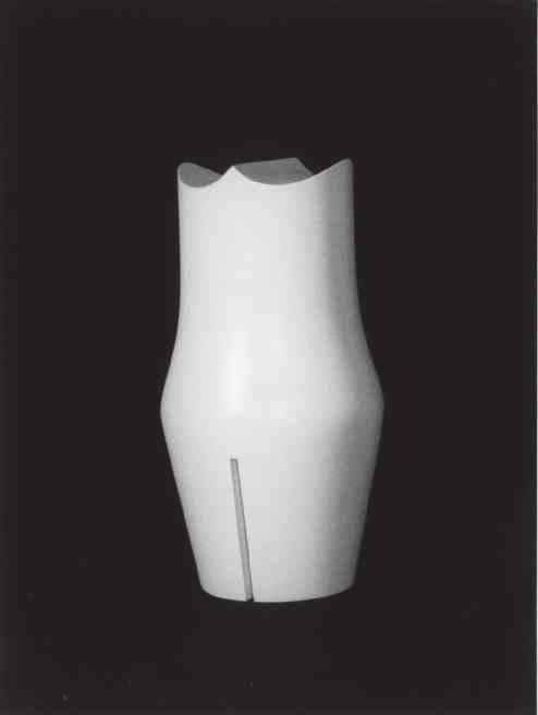 Sculptura, 1970 White lacquered wood Edition of 6