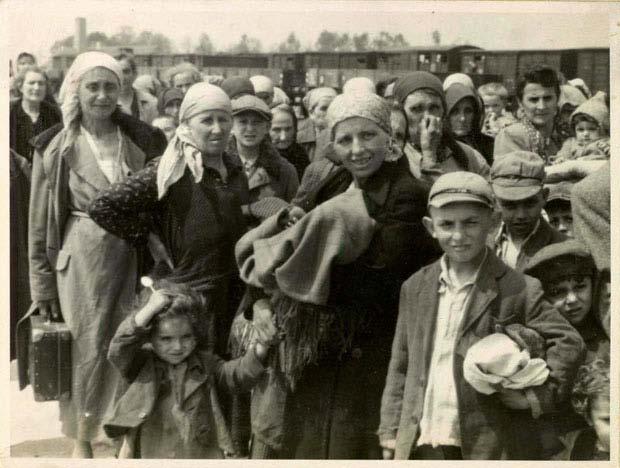 Activity: Arrival at auschwitz - images and individual experiences Auschwitz Album Photo 19 - Women and Children Photo 19 - Women and Children on the Birkenau arrival platform known as the ramp.