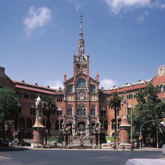1. INTRODUCTION: 20th edition 080 Barcelona Fashion June 26 to 30, the Sant Pau Art Nouveau Site will once again be the setting for a new edition of 080 Barcelona Fashion, the fashion event promoted