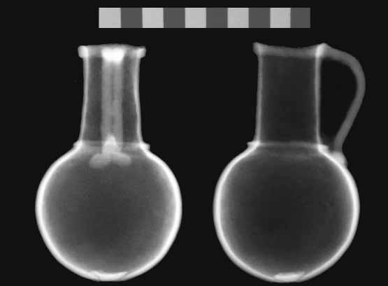 2: Neutron radiography of bowl J-77.