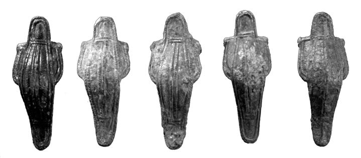 Fig. 10. Five beak-shaped brooches. 1:1. Photo B. Almgren, LUHM. navia.