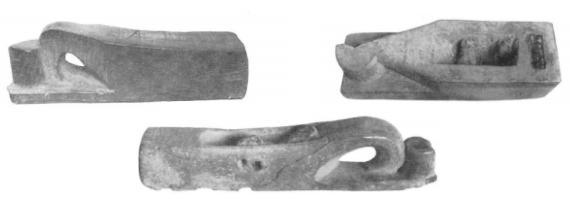 Fig 7 Antler planes from various terp mounds. Probably contemporary with the other examples. Image from (Roes, 1963). The majority of these planes are of a similar size to the Sarre example.