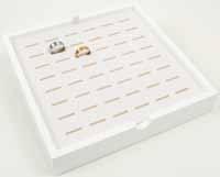 SQuArE JEWELLEry trays PraCtiCal, versatile and inexpensive This range of square
