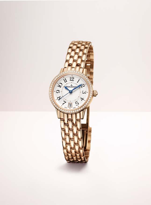 RENDEZ-VOUS Rendez-Vous Date Feminine figure The smallest model in the Rendez-Vous line, this watch exudes a discreet and dainty charm on the wrist with its 27.5 mm diameter.