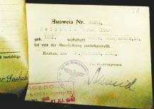 Kraków ghetto registration, 1940, for Baruch (Benek) Alter Geizhals (two-page registration) 2 KRAKOW GHETTO DOCUMENTS RELATING TO BENJAMIN GEIZHALS In 1940