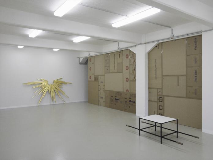 Installation view of the exhibition Skeptizismus, Tinderb
