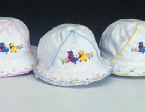 INFANT S 315-00 White infant's bonnet with bird