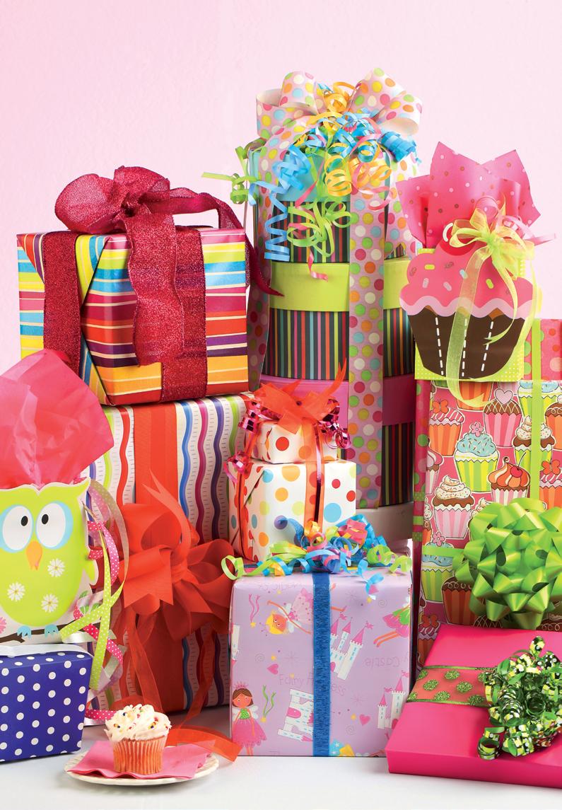 T S C N U D IO O AT R P PIR S IN and tyle gift wrap With