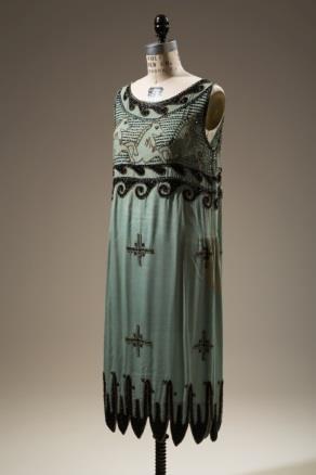 Evening dress registered with the Fashion Originators Guild of America, 1933-1935, rayon crepe, USA, anonymous donor.