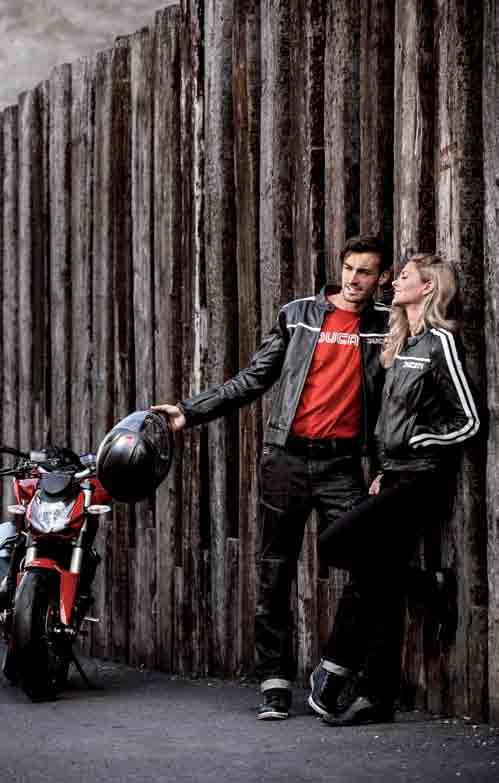 80s 14 Leather jacket 9810224_ red 9810222_ black 9810223_ black perforated Ducatiana 80s T-shirt 98768681_ red 98768682_ black Company 13 Technical jeans 9810197_ Dark Rider 13 Full-face helmet