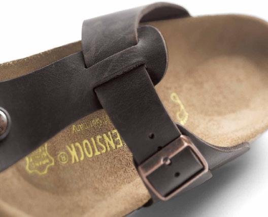 In the Medina style the strap is guided precisely through the upper material and