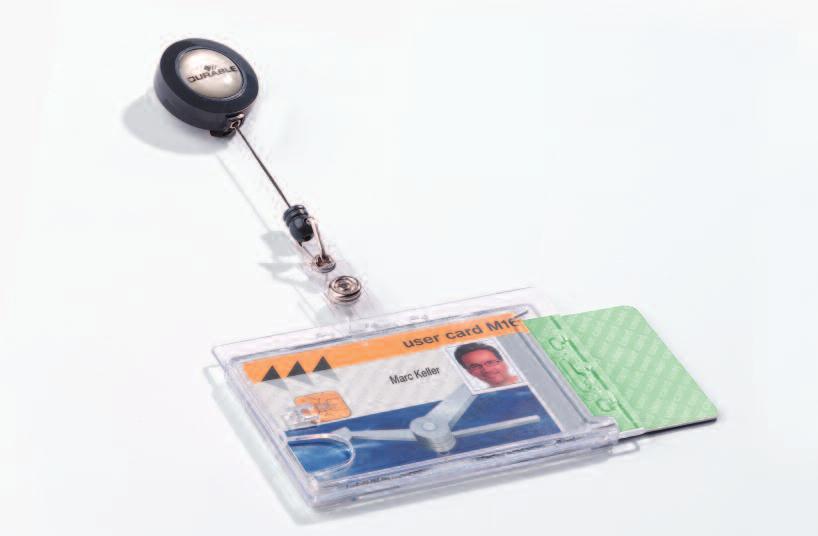 Insert size: 60 x 90 mm (H x W) 8138 DUAL SECURITY PASS HOLDER WITH BADGE REEL FOR 2 ID CARDS With thumb slot for quick access.