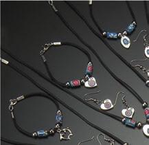 FAX: 812-941-5920 E-MAIL: INFO@SQUIREBOONE.COM WWW.SQUIREBOONE.COM 63 B-zazz Beads & Charms Jewelry is available in 24 different styles with matching bracelet, necklace and earrings.