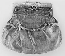 and functioned as coin purses and alms bags for wealthy men and women.