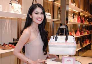 22 Corporate Diary (Cont d) 6 May 2017 BONIA Mother s Day Event at Sunway Pyramid Petaling Jaya - BONIA hosted a unique Mother s Day event in collaboration with Dior Cosmetic.