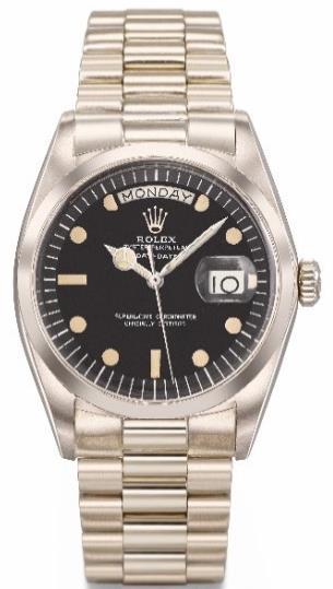 Ordered by the father of the present owner from Klarlund in Copenhagen, the largest and most prestigious Rolex agent in Scandinavia, the watch was completed and delivered to Klarlund at the end of