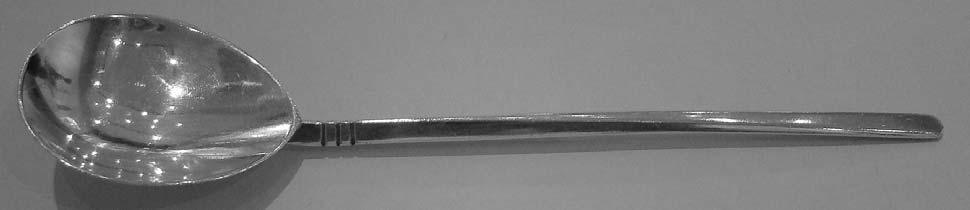 160. George III silver Hanoverian pattern tablespoon, London 1771 by George Smith. L-21.1cm; W-80g.