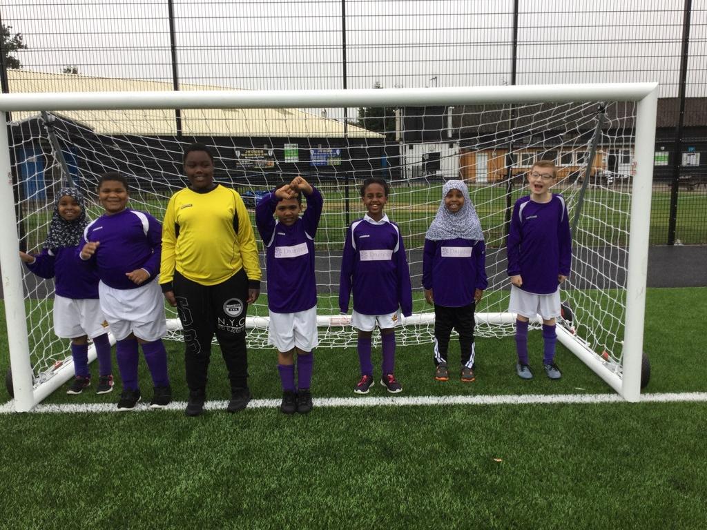 Issue 44 20 October 2017 Primary Football On Wednesday the primary football team went to play in a tournament at Long Lane Football Club.