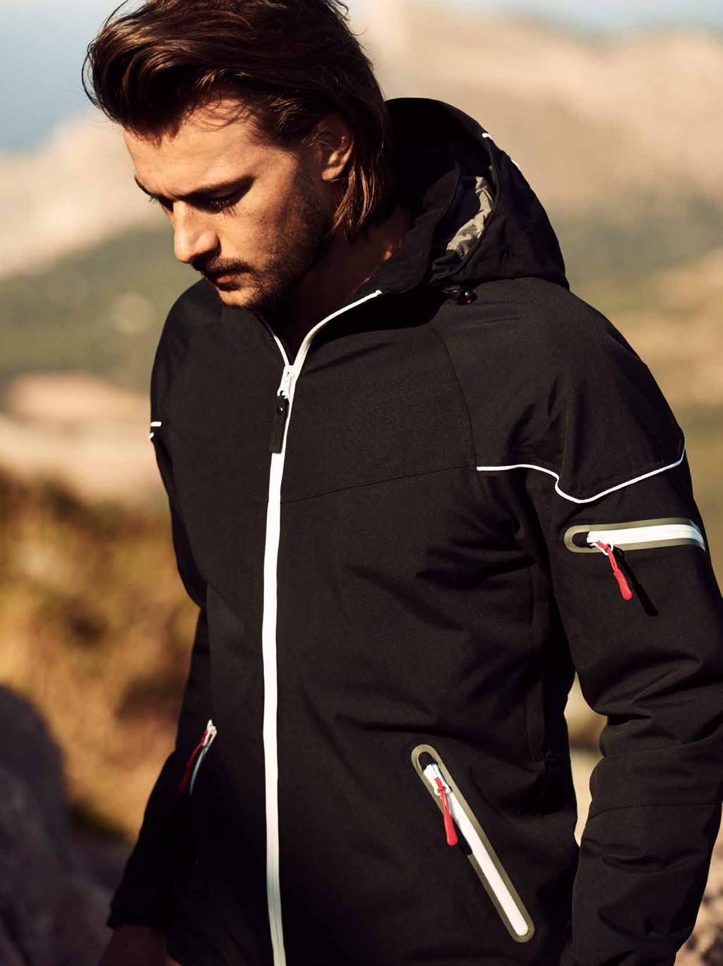 900 532 400 Sporty functional jacket Functional jacket with zippers and