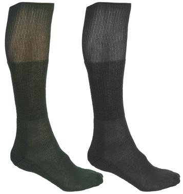 Constructed with THORLON fibers for superior softness, resilience, durability, and moisture-wicking for drier, better feeling feet. Unique padding in the ball and heel.