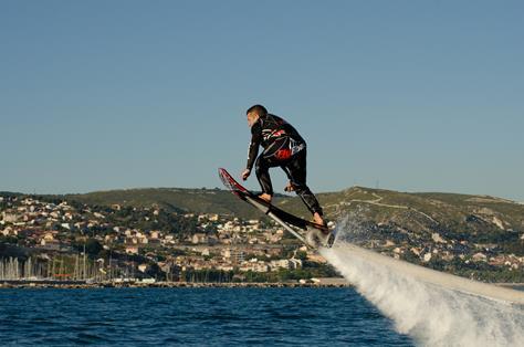 FRANKY ZAPATA FRANKY ZAPATA is the inventor of the Hoverboard by ZR and Flyboard and owner of ZAPATA RACING products factory based in France.