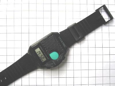 - 7 - Fig. 8: Electronic blind man's wrist watch, displayed on a 10 millimeter grid.