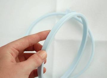 We recommend beginners use an embroidery hoop to stabilize the circuit-supporting fabric during sewing. It makes things a lot easier and results in a better-looking finished project.