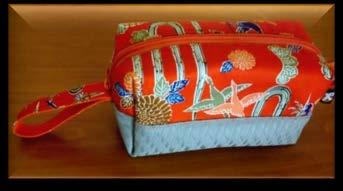 00 Jelita Batik Ladies Travel Case Just the right size to fit in a purse or weekend