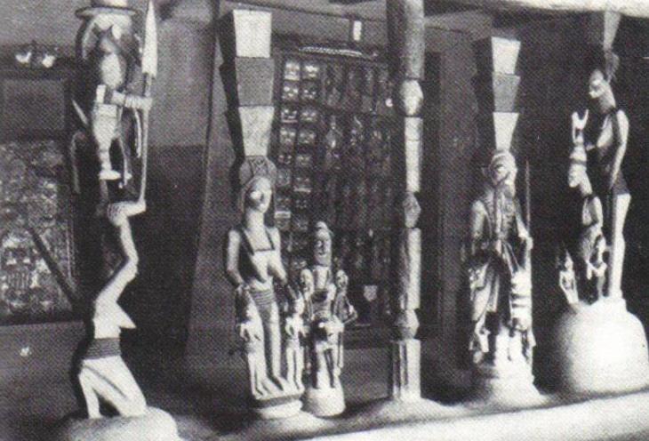 Olowe of Ise was considered a master sculptor to rulers and wealthy families of Yoruba.