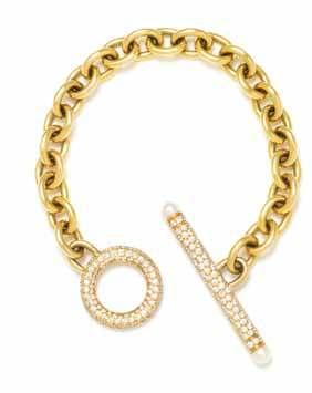 241 242 243 241* a Yellow Gold, diamond and cultured Pearl Bracelet, oscar Heyman Brothers, made on special order number 147111, consisting of 14 karat yellow gold oval link cable chain with an 18