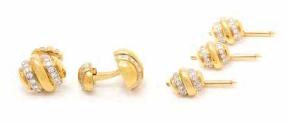 199* an 18 Karat Yellow Gold and diamond dress Set, consisting of a pair of cuffinks together with three shirt studs, containing 102 round brilliant cut diamonds