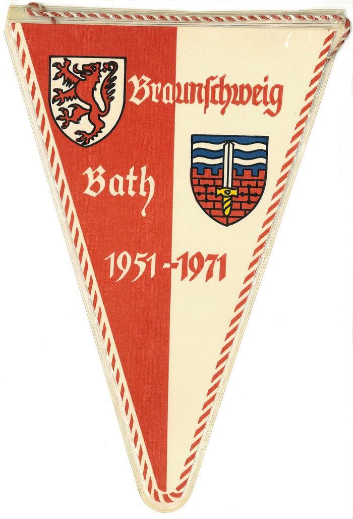 Chronology of the DEG e.v. 1951 Mary Elizabeth Rawlings (Mayor of Bath in 1976) attended the very first student exchange between Bath and Braunschweig. 26 April 1971 Foundation of the DEG.