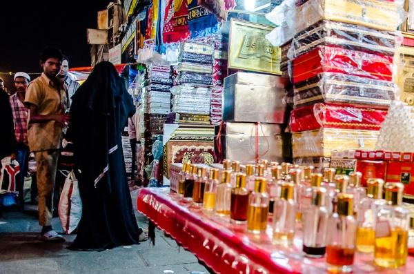 Attar Bottles for sale, along with gift boxes We started walking towards Medina, but the charm of the Ramadan Night Market were so that we could barely cover half the distance as we were