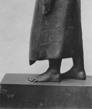 Tombs and even simple graves in the provincial cemeteries, for example, at Beni Hassan, now often contain Figure 6. Statue of Yuya. Metropolitan Museum of Art 23.3.37.