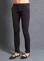 b Jeans regular fit Jeans regular fit FABIA BLACK 78,5 %COTTON 20%POLYESTER 1,5% ELASTANE 9,5 OZ 14 pz per box 2_40-3_42-3_44-3_46-2_48-1_50 ALL RANGE SIZE Colours: DARK INDIGO WASH DARK INDIGO