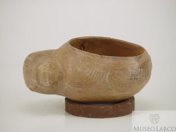 350 Object: ML008399 Culture/Style = Mochica Region = North Coast Valley = blank Site = blank Morphofunctional Category = Sculptural Bowl