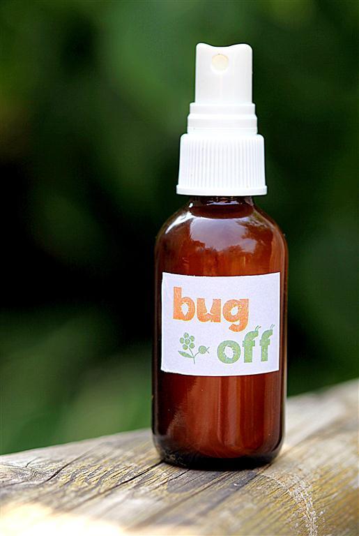All-Natural Bug Spray Recipe This all-natural bug spray recipe is not only bad for bugs, it's good for you. Good because it's super simple. Good because it actually smells nice.