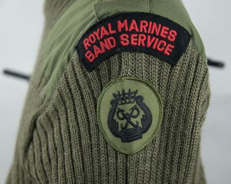 seam Prince s Badge: Embroidered royal cypher PP in a lyre surmounted by a coronet (black on