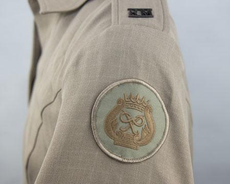 Effective October 2017 Prince s Badge: Embroidered royal cypher PP in a lyre surmounted by a coronet (khaki on khaki drill) BRd 3(1) Upper left arm - centrally, top edge of badge 50mm below shoulder