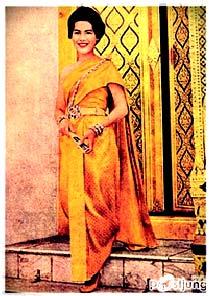 Fig. 17 Queen Sirikit in Thai Chakkri dress Fig.