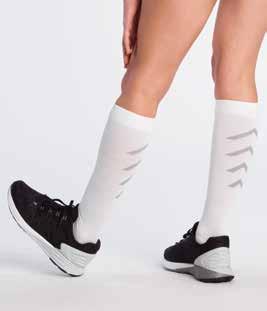 ATHLETIC RECOVERY SOCKS AVAILABLE STYLE AND COLORS Closed Toe = White