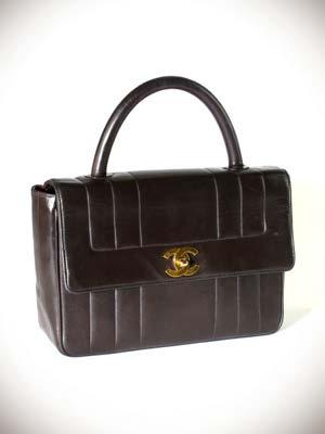 CALFSKIN CAN BE EMBOSSED TO CREATE THE CAVIAR OR