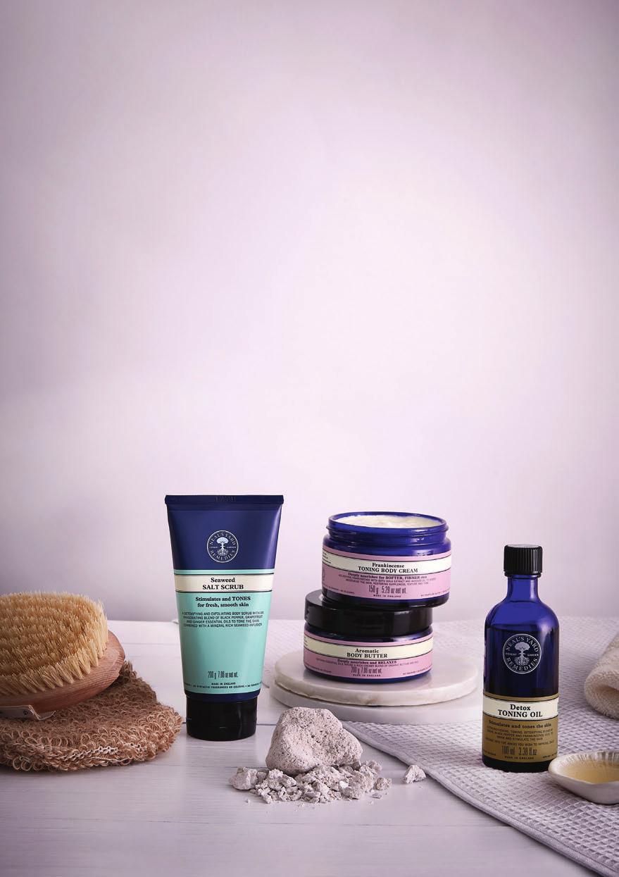 SCRUBS & POLISHES Naturally smooth, sculpt and tone Once you ve detoxed from within, prepare your body with a gentle polish or exfoliating scrub to buff away dry skin and improve its overall texture