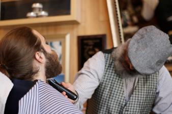 4 VISIT YOUR BARBER, OFTEN It s unavoidable growing a beard can make you look unkempt unless you continue to pay special attention to all other aspects of your appearance.