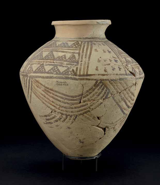 Figure 21.2 Painted pottery jar, Ninevite 5 period.