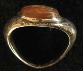 The gold fingerring with rubin. Fig.