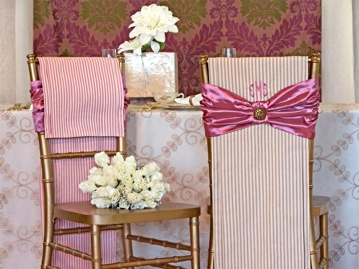 Throughout the series, we've picked gorgeous fabric combos to match the soft rose and old gold color palette of our Rustic Wedding. But when you're dealing with a company like Fabric.